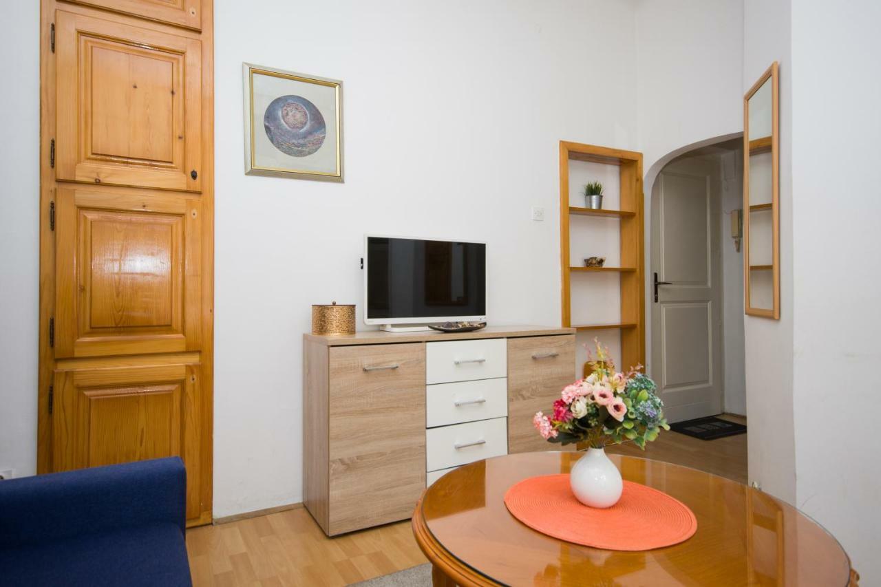 Downtown Star Apartment Βελιγράδι Εξωτερικό φωτογραφία